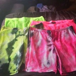 4 plus size fishnet shorts